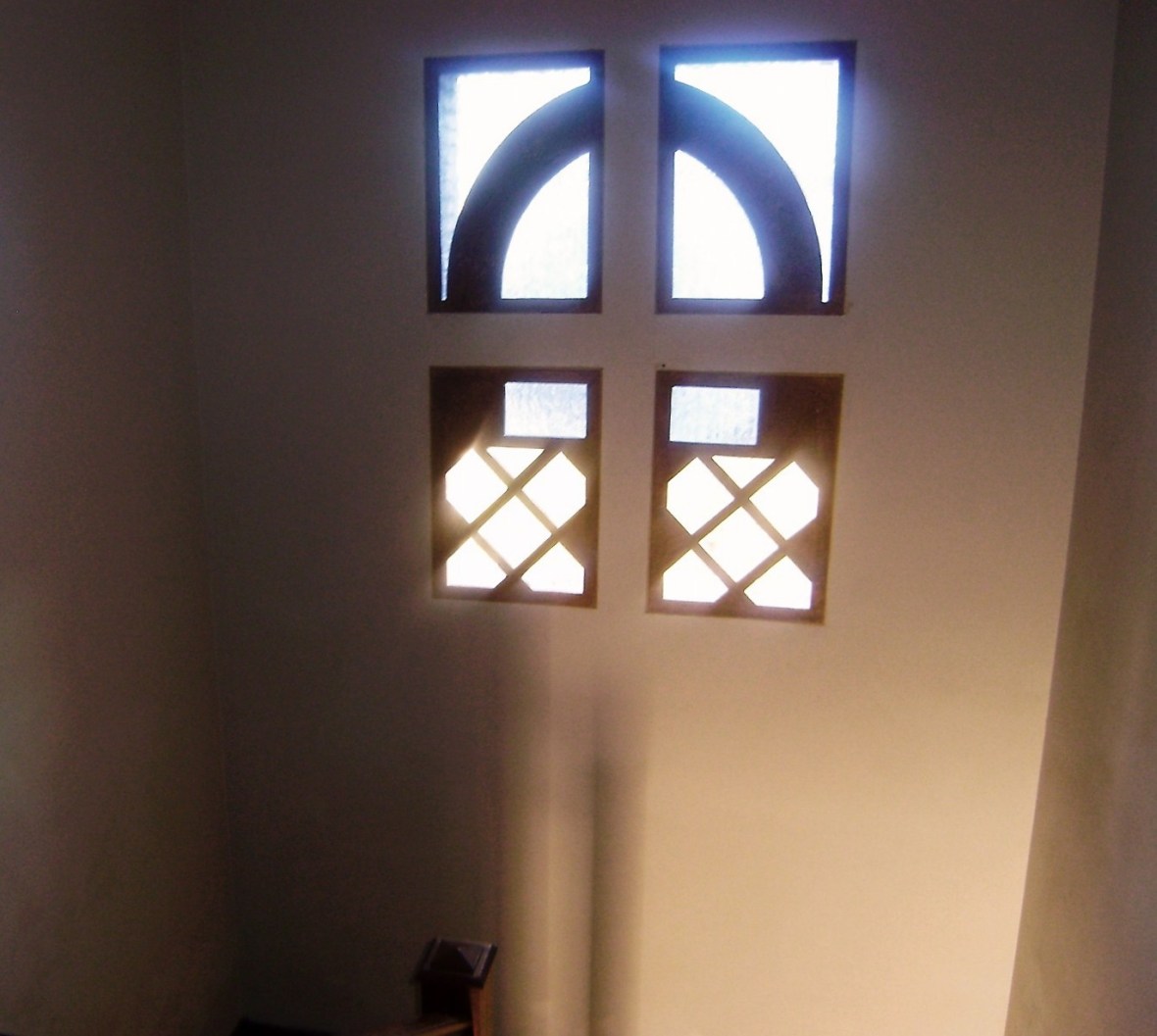 Escaleras interiores - pintura de interior